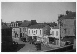 Photographie Vintage Photo Snapshot Place Bretonne Montluçon - Lugares