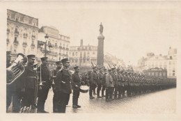 LILLE 14-3-1915 CARTE PHOTO LA GRANDE PLACE  Place Du Général De Gaulle  Militaire ALLEMAND Musique Colonne De La Déesse - Lille