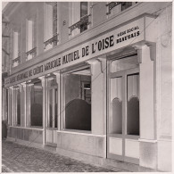 Photo Commerce Banque Crédit Agricole De L'oise De Crépy En Valois - Orte