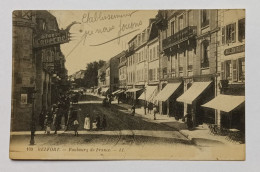 BELFORT - Faubourg De France (animée, Circulée Et Timbrée, Vitrines Au Lion Rouge, Grande Taverne, Circa Années 1910) - Belfort - Ciudad