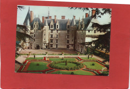 37----LANGEAIS---Château De LANGEAIS--façade Vue De La Cour Intérieure---voir 2 Scans - Langeais