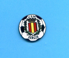 Rare Pins Football Senlis Oise 60  Egf  E196 - Voetbal