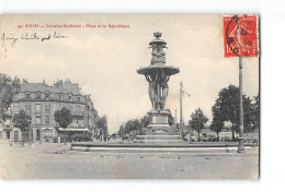 REIMS - Fontaine Bartholdi - Place De La République - état - Reims