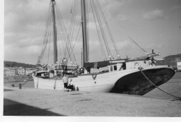 Photographie Vintage Photo Snapshot Port Vendres Bateau Espagnol  - Bateaux