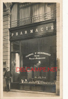 69 // LYON  CARTE PHOTO   Pharmacie  GIRARD  Place De La Victoire - Autres & Non Classés