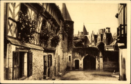 CPA Josselin Morbihan, Altes Haus An Der Ecke Rue De Trente Und Rue Du Chateau - Andere & Zonder Classificatie