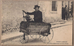 CPA 41 - PONT-LEVOY PONTLEVOY - PONT LEVOY - Le Père Blanchet Et Son Auto - GROS PLAN Curé Et AUTOMOBILE - Otros & Sin Clasificación