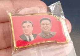 North Korean Emblem, Two Headed Leader, Very Rare - Korea (Noord)