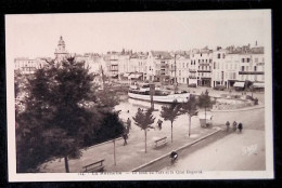 Cp, 17, La Rochelle, Le Fond Du Port Et Le Quai Duperré, Vierge, Ed. G. Artaud N° 124 - La Rochelle