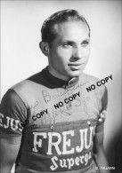 PHOTO CYCLISME REENFORCE GRAND QUALITÉ ( NO CARTE ), GIUSEPPE FALLARINI TEAM FREJUS 1956 - Wielrennen
