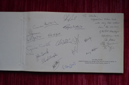 Signed By The Complet Team Of RAF Dhaulagiri Expedition 1974 Rare  Himalaya Mountaineering Escalade Alpinisme - Libros Autografiados