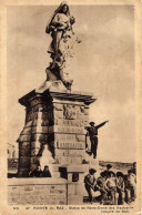 La Pointe Du Raz Statue De Notre Dame Des Naufragés - La Pointe Du Raz