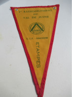 Fanion Souvenir/Ier Rassemblement Du VAL De JUIN/Essonne/ ETAMPES- VALNAY/CIF/1966                   DFA83 - Drapeaux