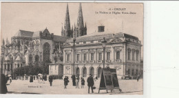 Cholet - Théatre Et Eglise Notre-Dame - Cholet