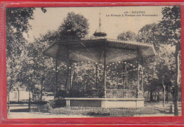 Carte Postale 42. Roanne  Le Kiosque à Musique  Très Beau Plan - Roanne