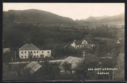 AK Aggsbach /Wachau, Dorfpartie Mit Strasse  - Otros & Sin Clasificación