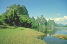 GUANGXI, CHINA - Mid Summer Of Lijiang River  ( 2 Scans ) - Chine