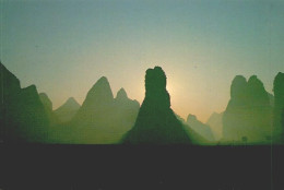 GUANGXI, CHINA - Morning Sunshine Over Unusual Peaks  ( 2 Scans ) - Chine