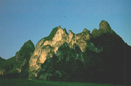 GUANGXI, CHINA - Painted Cliff In Dusk  ( 2 Scans ) - China