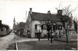 CPSM LOEUILLEY 70 Centre, Laiterie Et Le Monument - Sonstige & Ohne Zuordnung