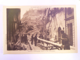 2024 - 1916  LA CATASTROPHE DE LYON-SAINT-JEAN  :  Travaux D'étampage Dans La Rue Tramassac   XXX - Otros & Sin Clasificación