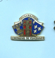 Superbe Pins Gendarmerie Vincennes Egf E201 - Policia