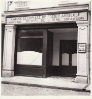 Photo Commerce Banque Crédit Agricole De L'oise De Méru - Lieux