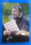 AUTOGRAPHE DE JEAN MICHEL DUPUIS SUR PHOTO - Attori E Comici 