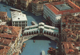 ITALIE - Venezia - Vue Sur Le Pont De Rialto - Vue Aérienne - Animé - Carte Postale Ancienne - Venezia (Venice)
