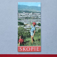 SKOPJE - MACEDONIA / MAKEDONIJA (Ex Yugoslavia), Vintage Tourism Brochure 1967, Prospect, Guide (pro3) - Toeristische Brochures