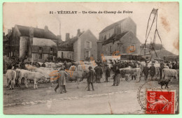 51 - VÉZELAY - UN COIN DU CHAMP DE FOIRE (89) - Vezelay