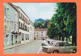 11630 / BOURBONNE-les-BAINS 52-Haute Marne Renault 8 Ami-6 Hotel GOLF Rue Maréchal De-LATTRE-de-TASSIGNY 1965s COMBIER - Bourbonne Les Bains
