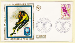 11931 / ⭐ FDC GRENOBLE 1968 Hockey Xes Jeux Olympiques Hiver 1er Jour Emission GRENOBLE 27 Janvier 1968 Par COMBET - Inverno1968: Grenoble