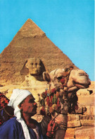 EGYPTE - Giza - Camel Driver Near The Sphinx And Khafre Pyramid - Carte Postale - Gizeh