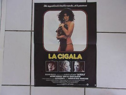 Affiche 52 X 39 Cms Film LA CIGALA Alberto Lattuada Clio Goldsmith - Plakate