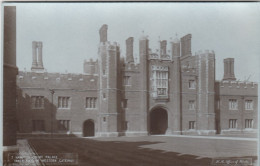London, Hampton Court Palace, Inner Face Of Western Gateway Ngl #F1098 - Sonstige & Ohne Zuordnung