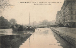Paris 1er * Péniches Batellerie , Quai Des Orfèvres Dans La Cité * Péniche Barge Chaland Inondation Crue Janvier 1910 - District 01