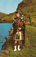 Sergeant Piper Of The King's Own Scottish Borderers Gl1973? #F4948 - Altri & Non Classificati