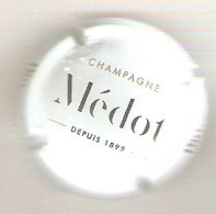 CAPSULE DE MUSELET CHAMPAGNE  MEDOT DEPUIS 1899 BIO - Autres & Non Classés