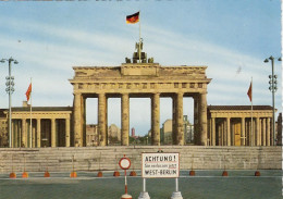 Berlin, Brandenburger Tor Nach Dem 13.08.1961 Ngl #F7233 - Other & Unclassified