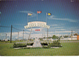 Dawson Creek, B.C., Alaska Highway Glum 1960? #F9396 - Ohne Zuordnung