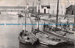 R116937 Ile De Re. Le Port De La Flotte. Nozais. 1953 - Monde