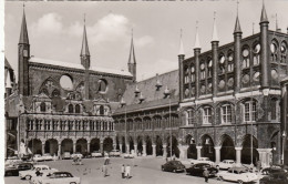 Lübeck, Marktplatz Mit Rathaus Ngl #G0827 - Otros & Sin Clasificación