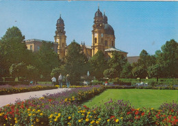 München, Blick Vom Hofgarten Auf Theatinerkirche Ngl #G0727 - Autres & Non Classés