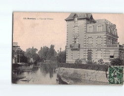 BOURGES : Vue Sur L'Yevre - état - Bourges