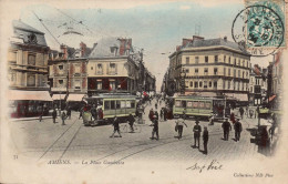 14 , Cpa  AMIENS , 73 , La Place Gambetta   (15531) - Amiens