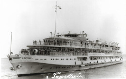 Volga River Cruise Passenger Ship Boat "Friedrich Engels" Gorky, Nizhny Novgorod Russia 1950s Vintage Original Photo - Boten