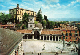 ITALIE - Udine - Vue Sur La Place Liberté Et Château - Animé - Vue Générale - Carte Postale Ancienne - Udine