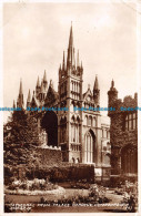 R116889 Cathedral From Palace Gardens. Peterborough. Valentine. RP. 1935 - Wereld
