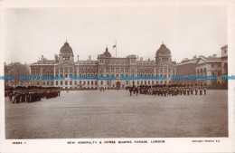 R117053 New Admiralty And Horse Guards Parade. London. Rotary. RP - Sonstige & Ohne Zuordnung